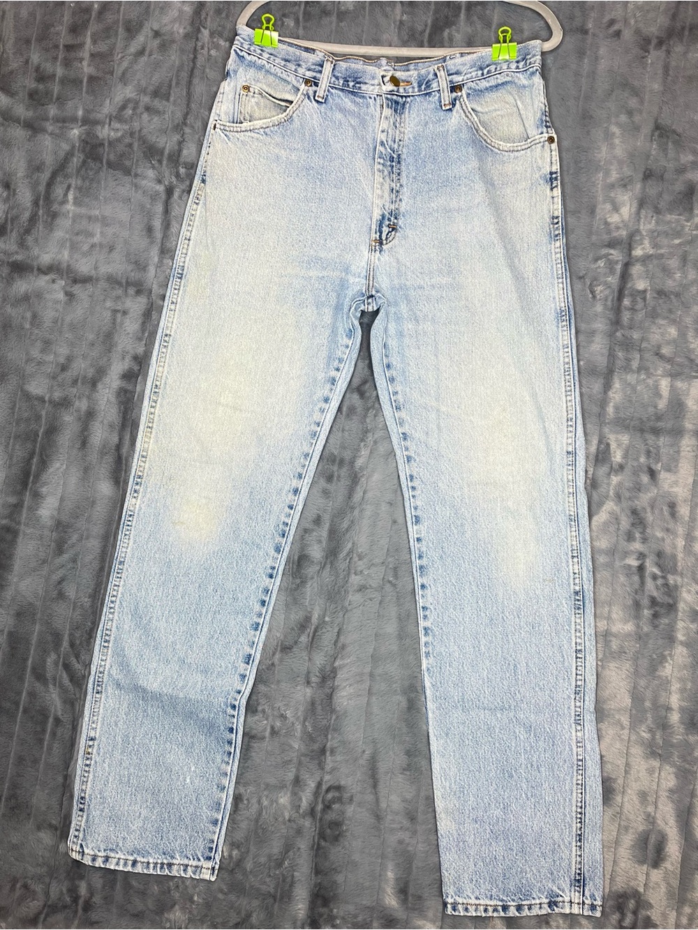 Vintage Wrangler Authentic Jeans Menโs 38x34 Made USA 100% Cotton Light Wash
